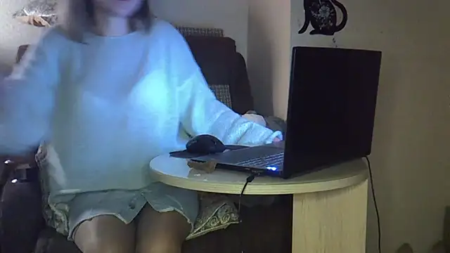 ellajohnsonx - EllaJohnsonX's free webcam - UK Sex Cams