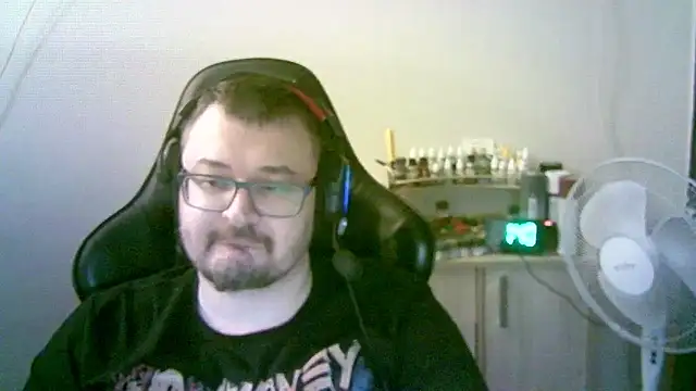 SirAbuser live sex cam