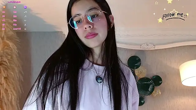 laraa_jeean (F young) - 2 fingers in ass