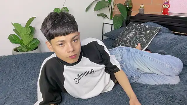 Andy_Belier23 live cam