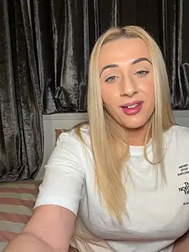 Strongqueen's live cam