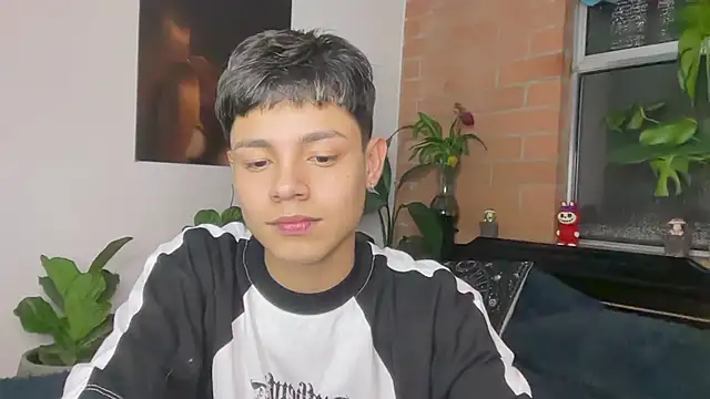 Andy_Belier23's live cam