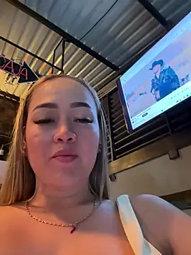 danielavegax (G young) - Warm up my pussy😝