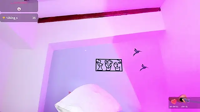 laura_torres18 (F young) - ride dildo+naked