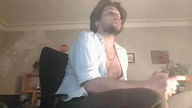 Titilouonlyf69 live cam