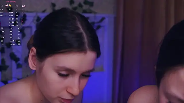 gabriellelynchard (G teen) - Little kisses tongues each other