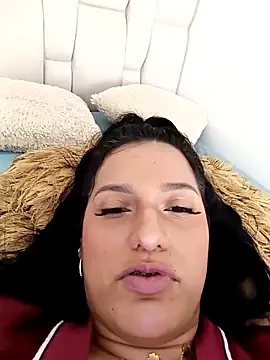 KorinaKovaa live sex cam