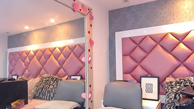 Thegreatonelady live cam