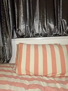 Strongqueen's live cam