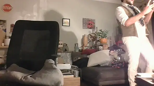 Titilouonlyf69 live cam