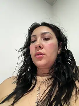 You-kitty2025 live cam