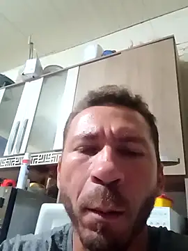 RobertoLuiz84 live cam