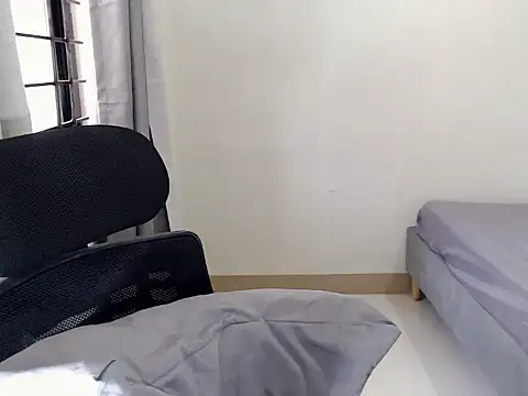 Chubbytransgirl21 live sex cam