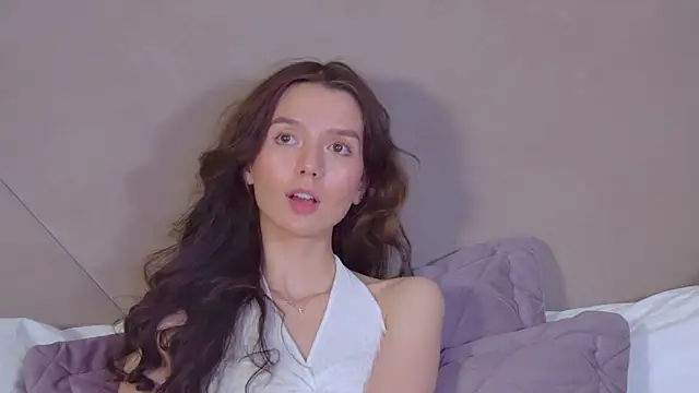 vanessavienne - VanessaVienne's free webcam - UK Sex Cams