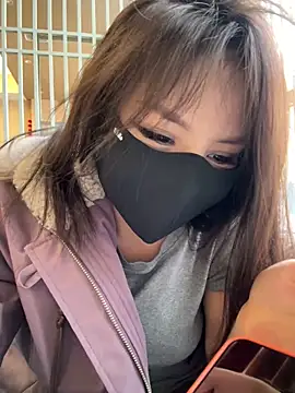 美女Carlin-yiyi在线直播