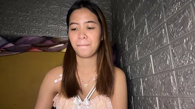 eunabarretto - EunaBarretto's free webcam - UK Sex Cams