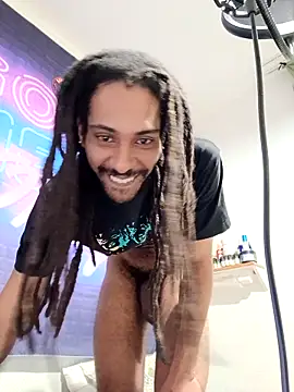 Mikaaa97 live sex cam