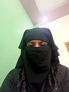 Webcam Model (Aafreen_36)  is live.Free join now!