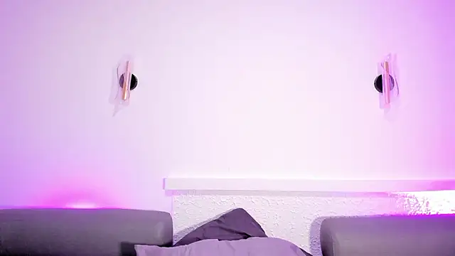 aliciawhite_nt - AliciaWhite_nt's free webcam - UK Sex Cams