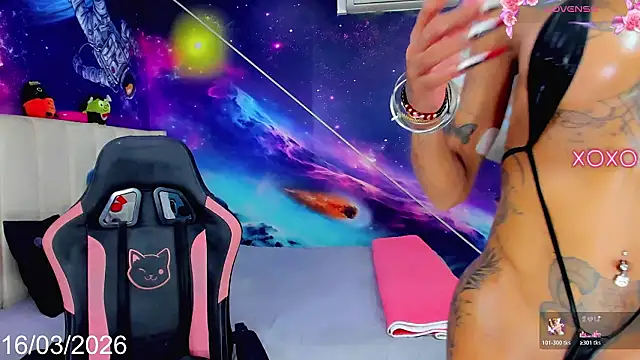 Nella_Dolls live cam