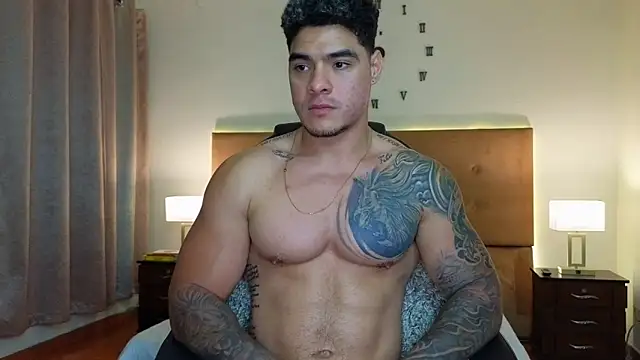 Steven_Velez