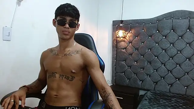 luka_big18 (M twink) - 💦KEEP JERKING 😈