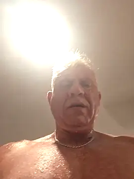 Preview of handsolo_porn