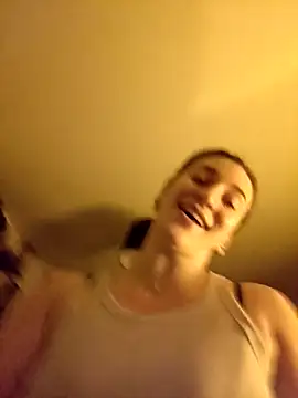 laradoom live sex cam