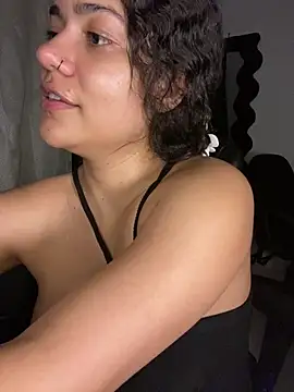 demonaughtyyy live cam