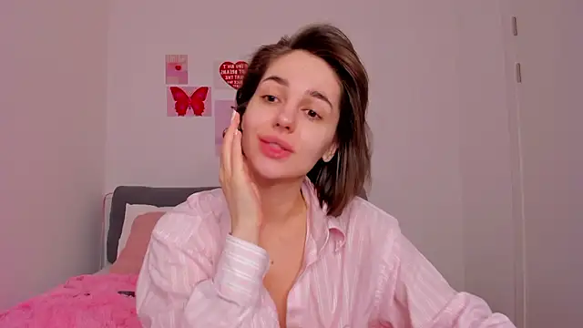 judyangil - JudyAngil's free webcam - UK Sex Cams