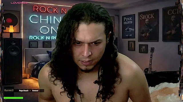 chino_roz live sex cam