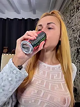 kylie_blck (F young) - Spank Ass+1SurpriseVideo