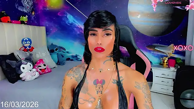 Nella_Dolls live cam