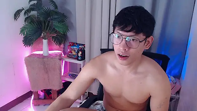 pinkcock_froi2305 (M young) - public cumshow