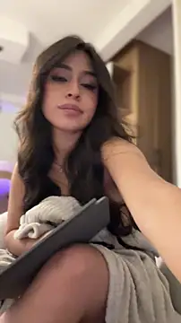 abbyhdk (F teen) - Show me your boobs abby!