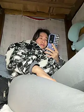 daaqnn (F milf) - 大逼吃手