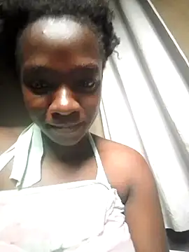 shape30 (F young) - Flash hairy pussy