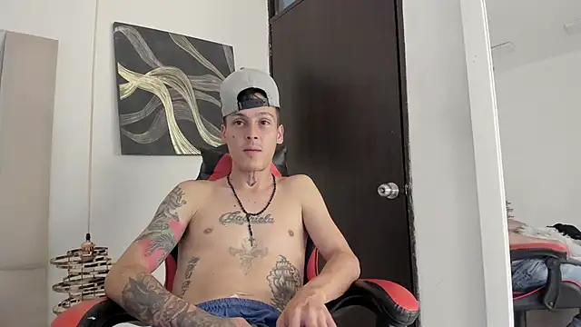 ethan_wolfe (M young) - cum in public