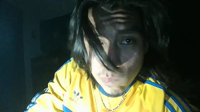 AlexAlejandro13 live sex cam