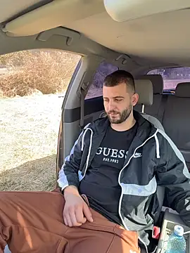 Pablo_Hornyguy95 live cam