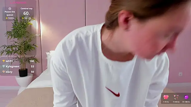 janicecollins - JaniceCollins's free webcam - UK Sex Cams