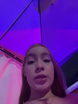 Isabella_gaviria Live Webcam on Stripchat