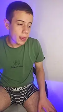 jac0b_x (M twink) - Show bigcock