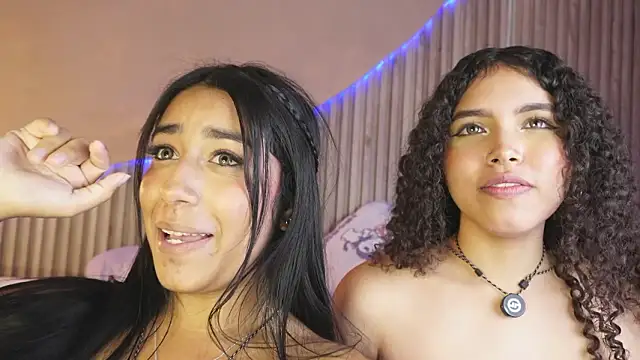 EloiseSweetxx live sex cam