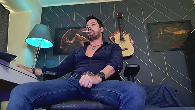 chriskox (Ask my age) - Please MY FAT JUICE COCK