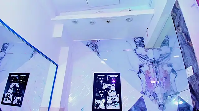 Isabella_stanford2 live cam