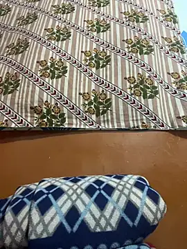 cuti-naina - CUTI-NAINA's free webcam - UK Sex Cams