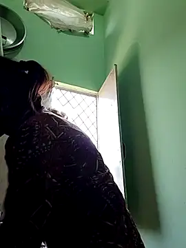 sexy-kavya2 (F young) - Ass fingeing full need