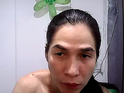 bigdicktrans (T milf) - hi  guys  give  tips  for any  request