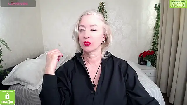 hunters_woman - Hunters_woman's free webcam - UK Sex Cams